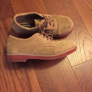 Sperry boys size 1m